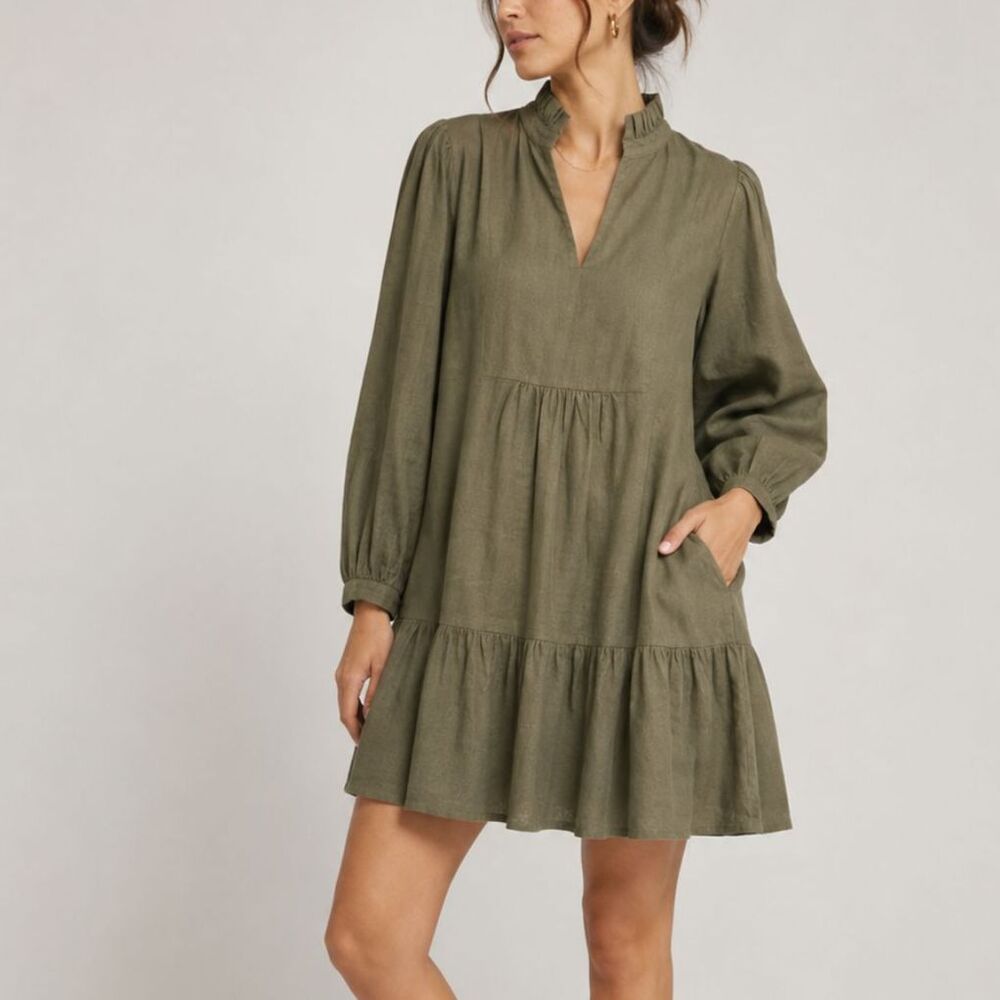 Tuckernuck Palmerston Dress Women's Medium Olive Linen Tiered Ruffle Resort Luxe